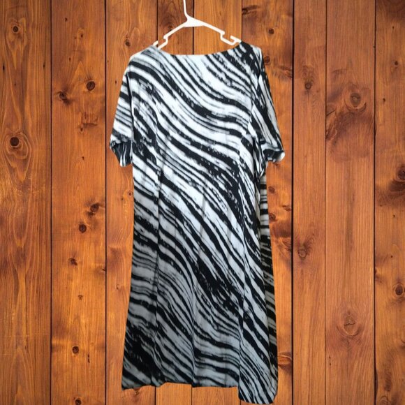 Soft Surroundings Women's 2X Faux Wrap Ruched Short Sleeve Zebra Print Dress - Picture 7 of 8